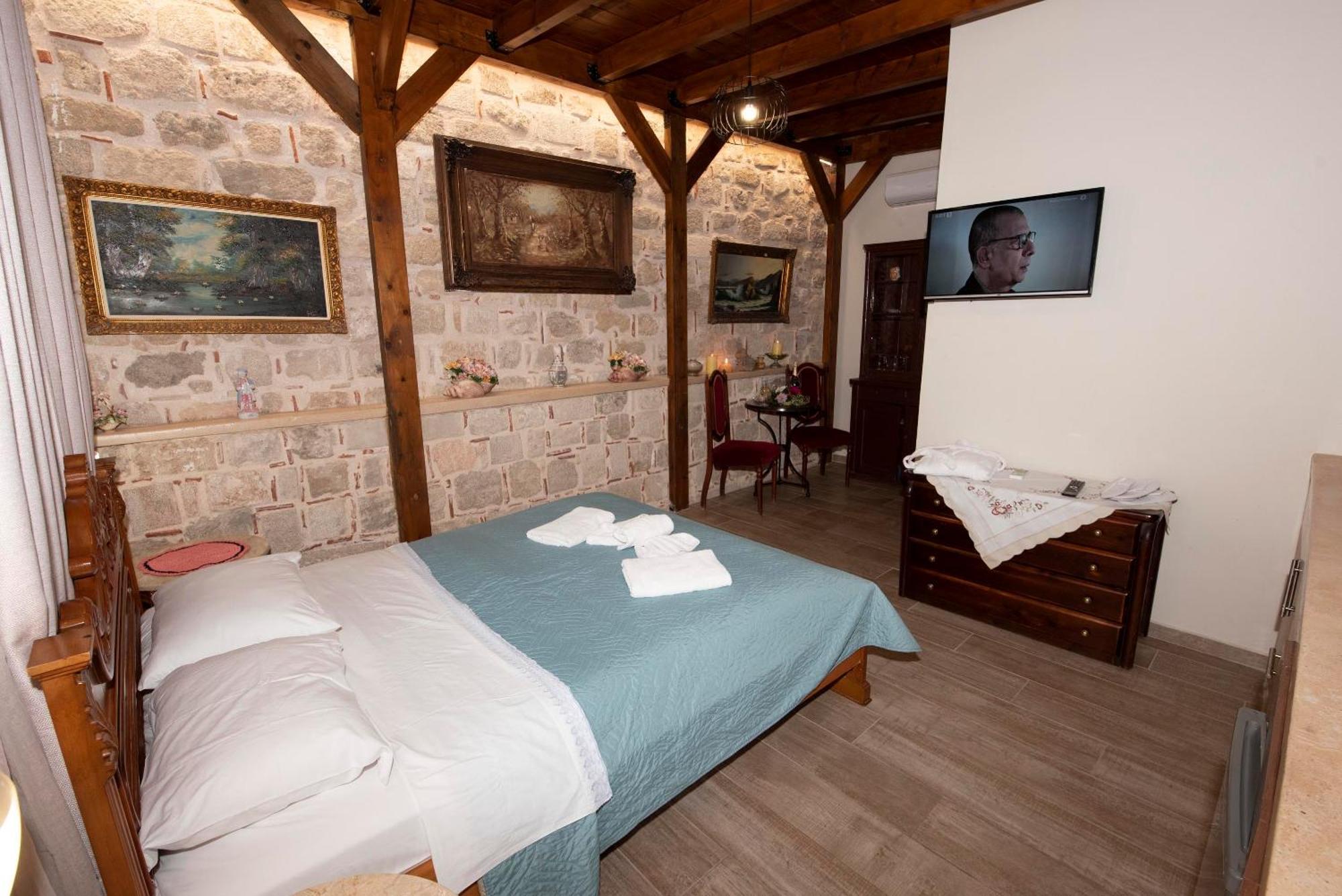 Arionos Rooms - Old Town Rhodes City Exterior foto